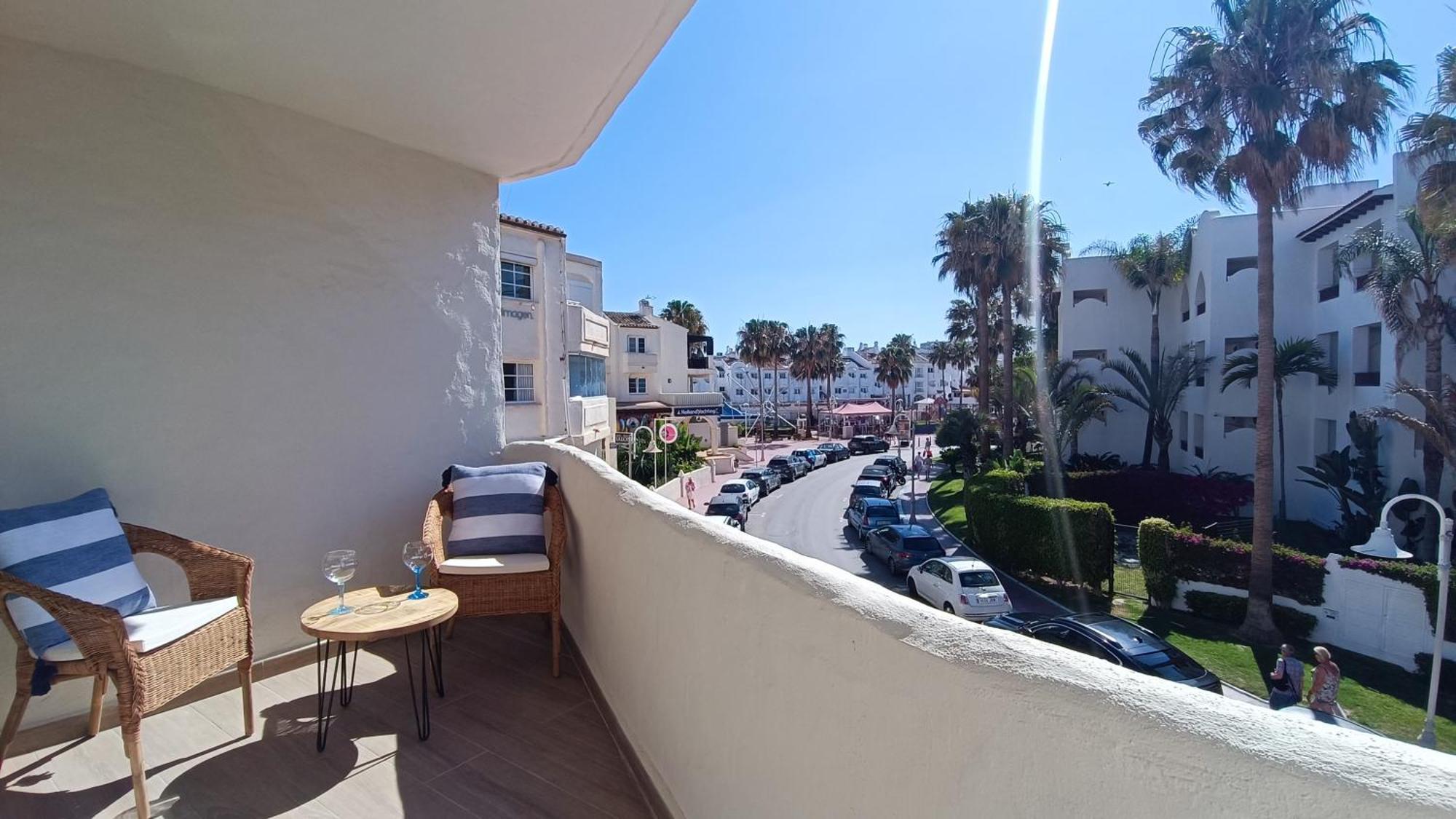 Beach Studio Puerto Marina Playa Benalmádena Exterior photo